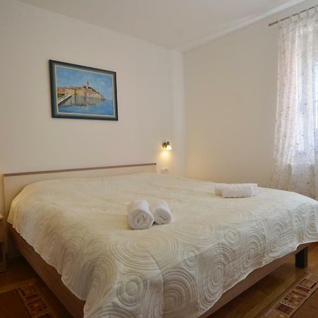 רוביני Apartment Dina 52 מראה חיצוני תמונה